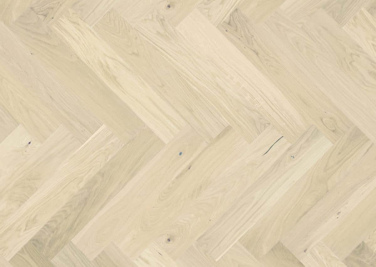 CEL · parquet multicapa de roble 130 × 725 mm